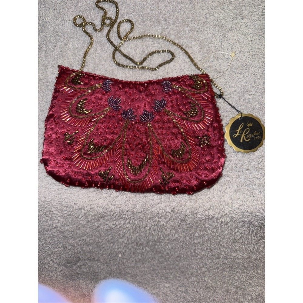 Vtg La Regale Hand Beaded Evening Purse Red Clutch Gold Chain Satin Lined NWT